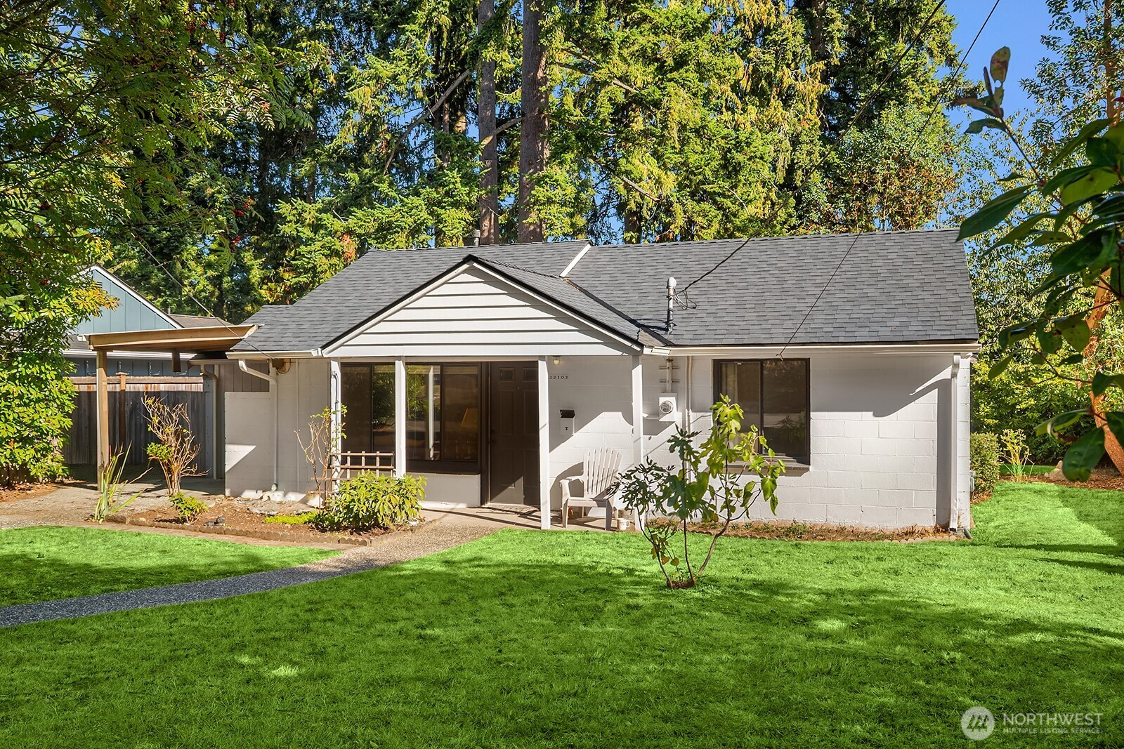 23103 52nd Avenue W, Mountlake Terrace, WA 98043