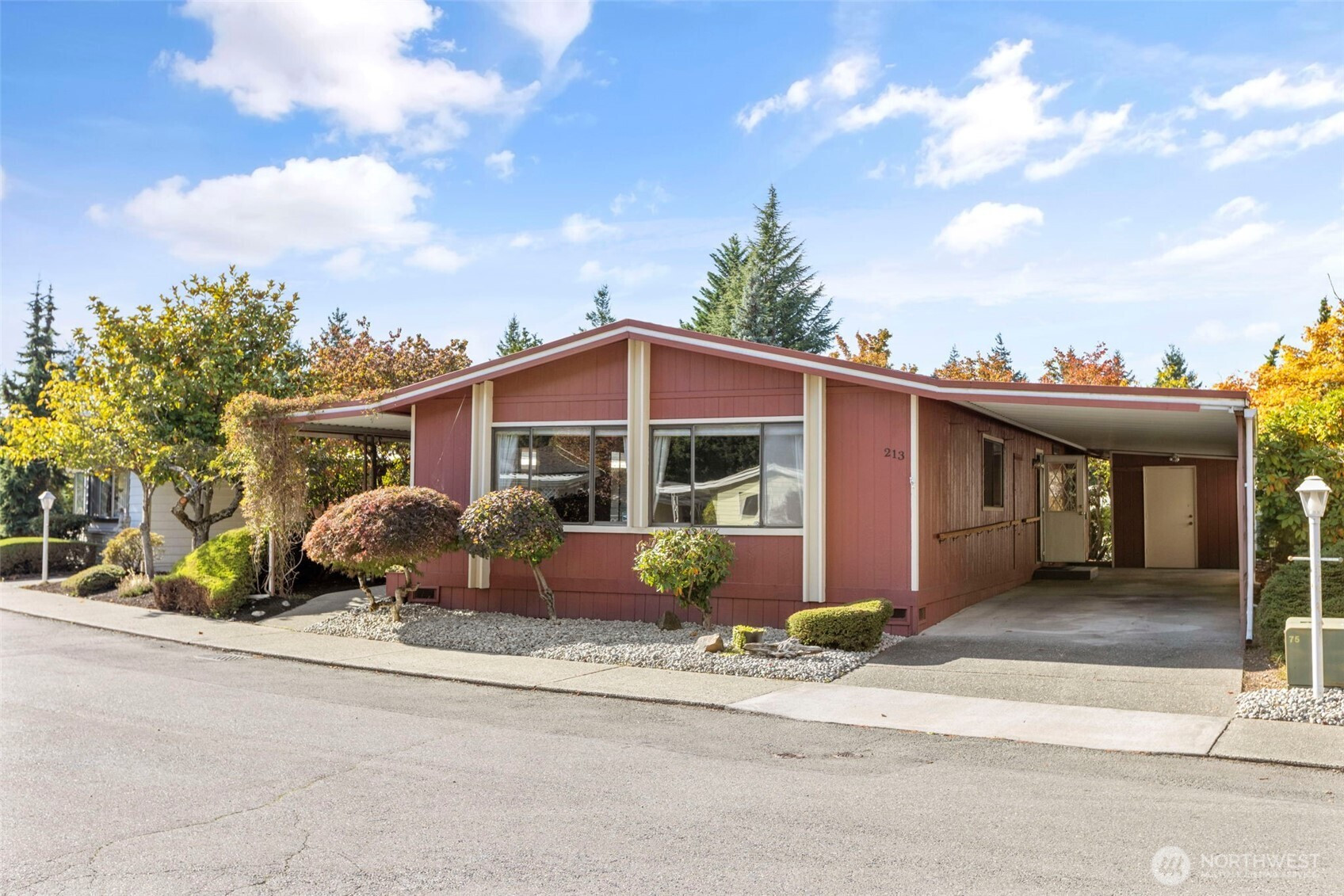 2500 S 370th Street, Federal Way, WA 98003