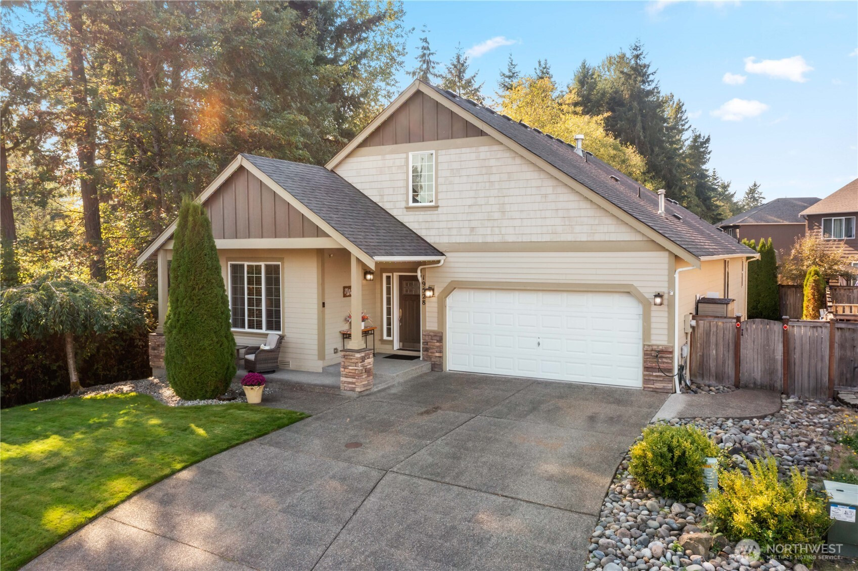 19528 26th Avenue Ct E, Spanaway, WA 98387