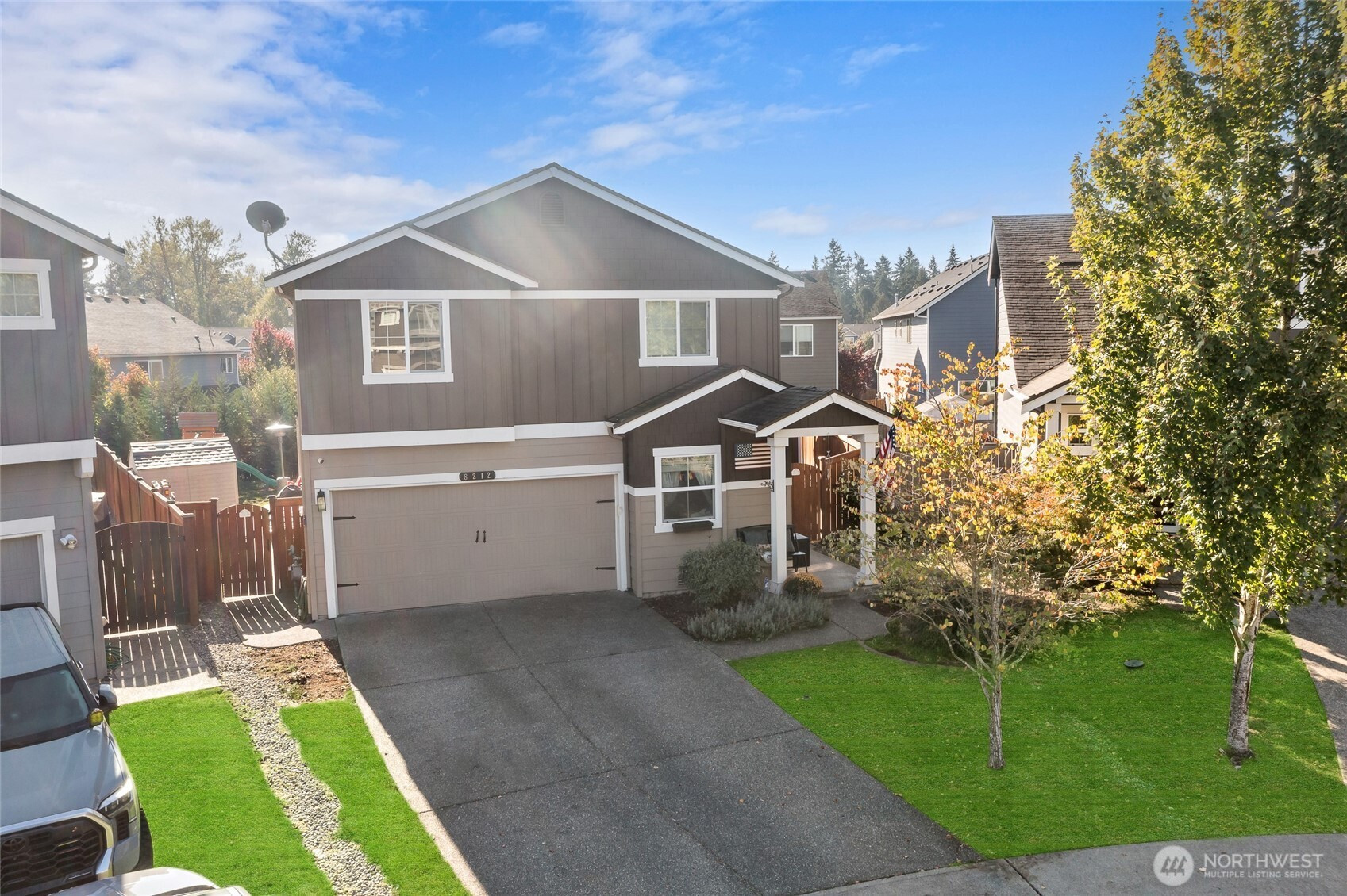 8212 153rd Street Ct E, Puyallup, WA 98375