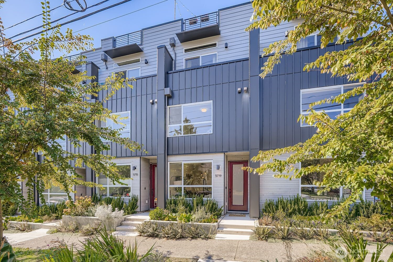 5719 9th Avenue NW, Seattle, WA 98107