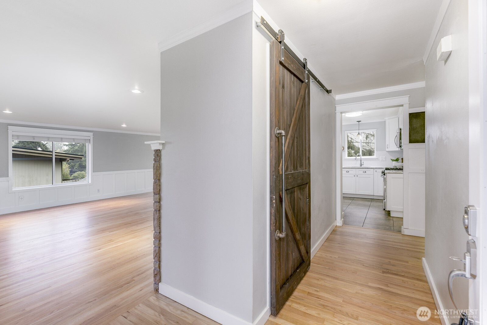 2425 Whitechuck Drive, Everett, WA 98208