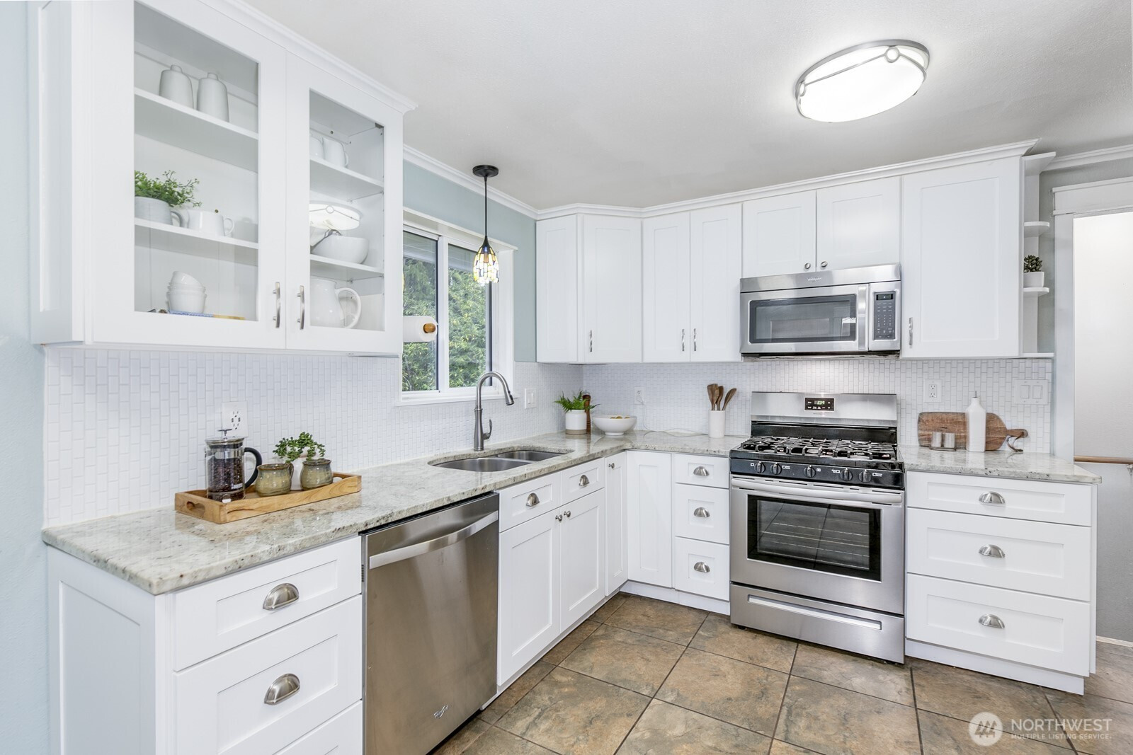 2425 Whitechuck Drive, Everett, WA 98208