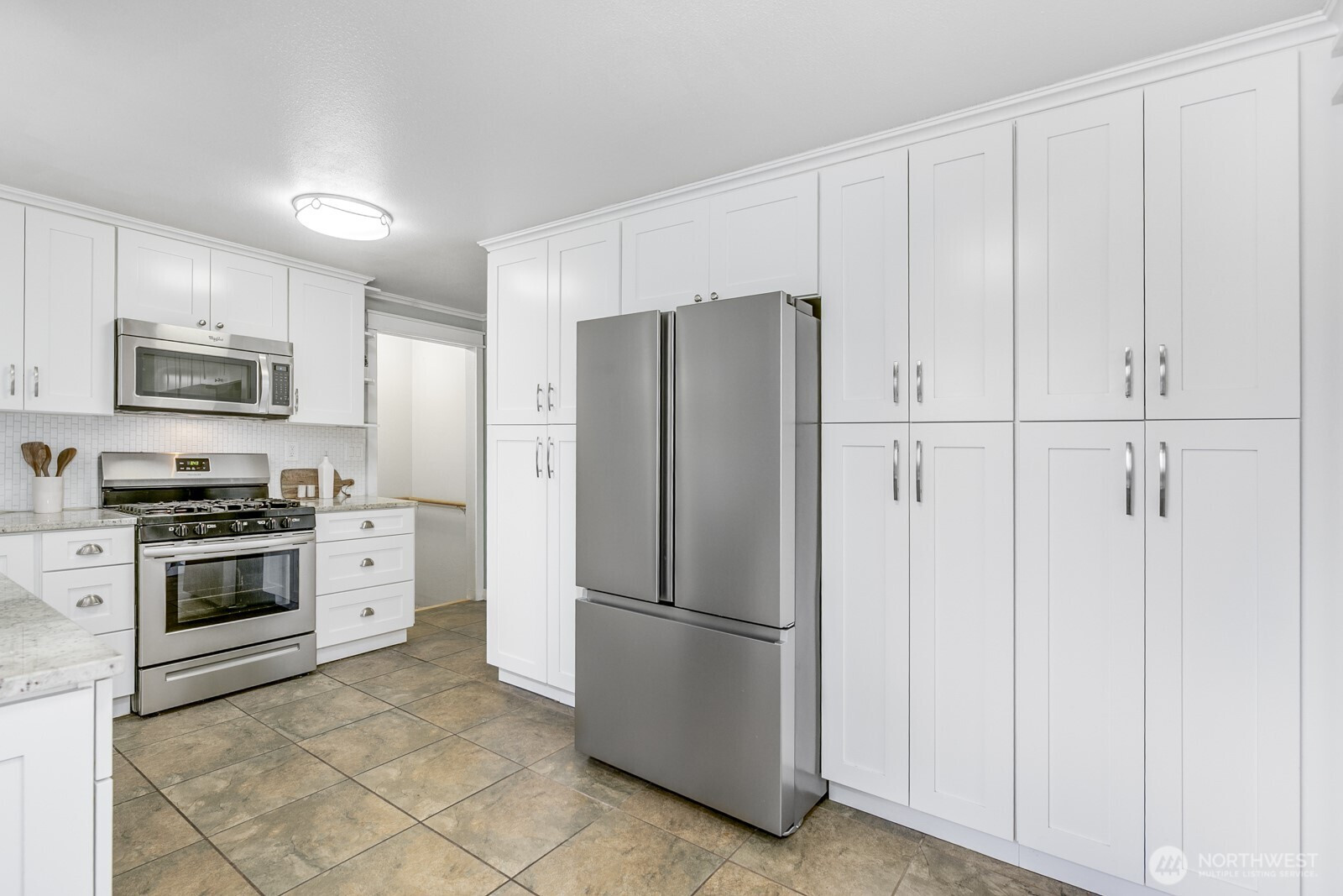 2425 Whitechuck Drive, Everett, WA 98208