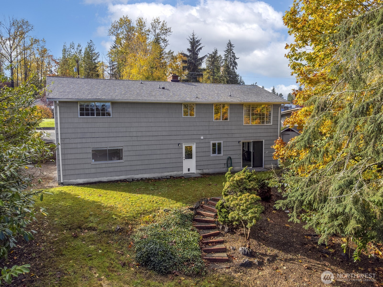 2425 Whitechuck Drive, Everett, WA 98208