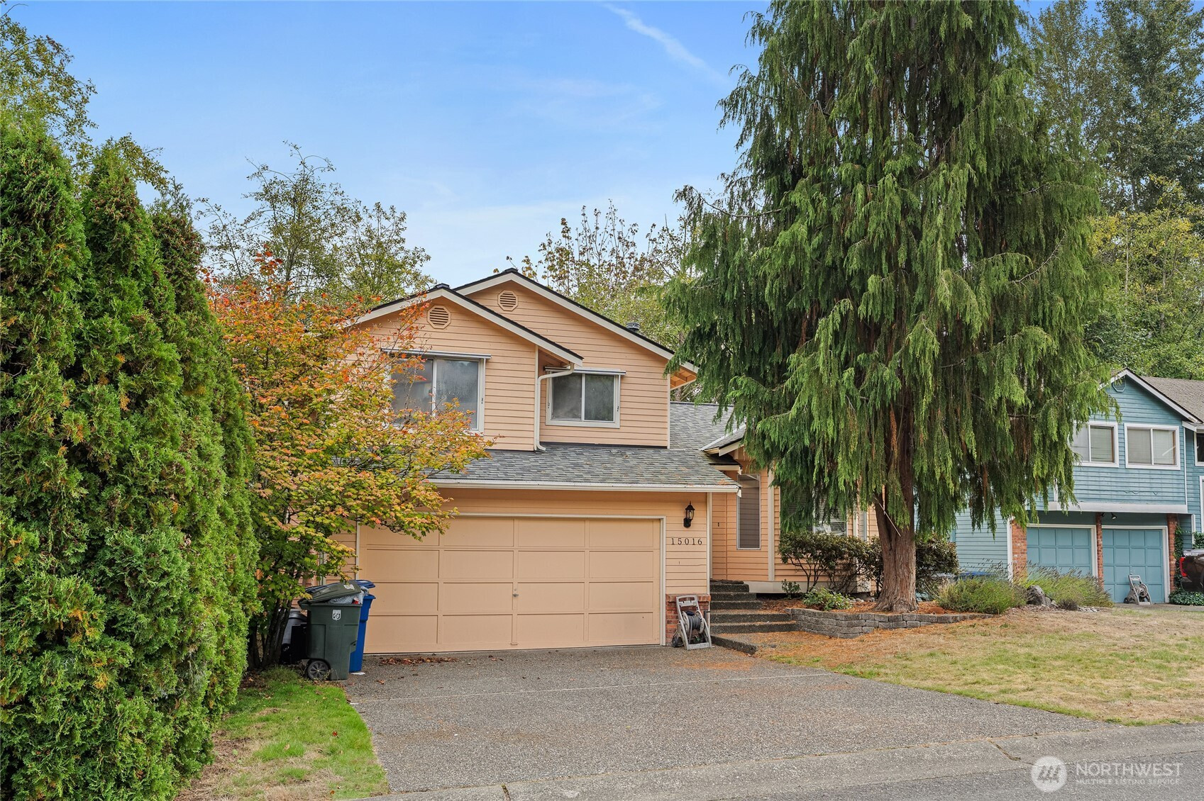 15016 87th Avenue NE, Kenmore, WA 98028