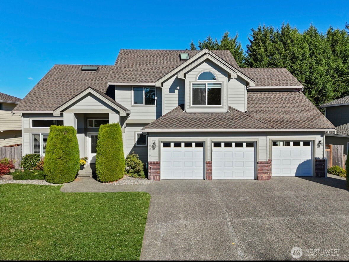16218 SE 261st Place, Covington, WA 98042