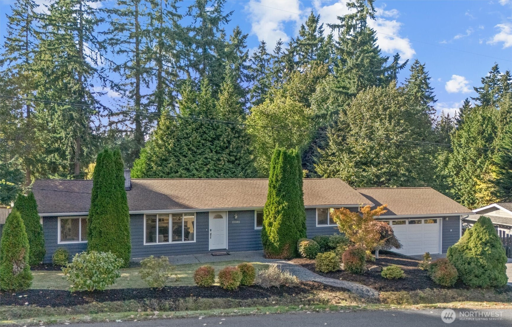 15505 81st Avenue NE, Kenmore, WA 98028