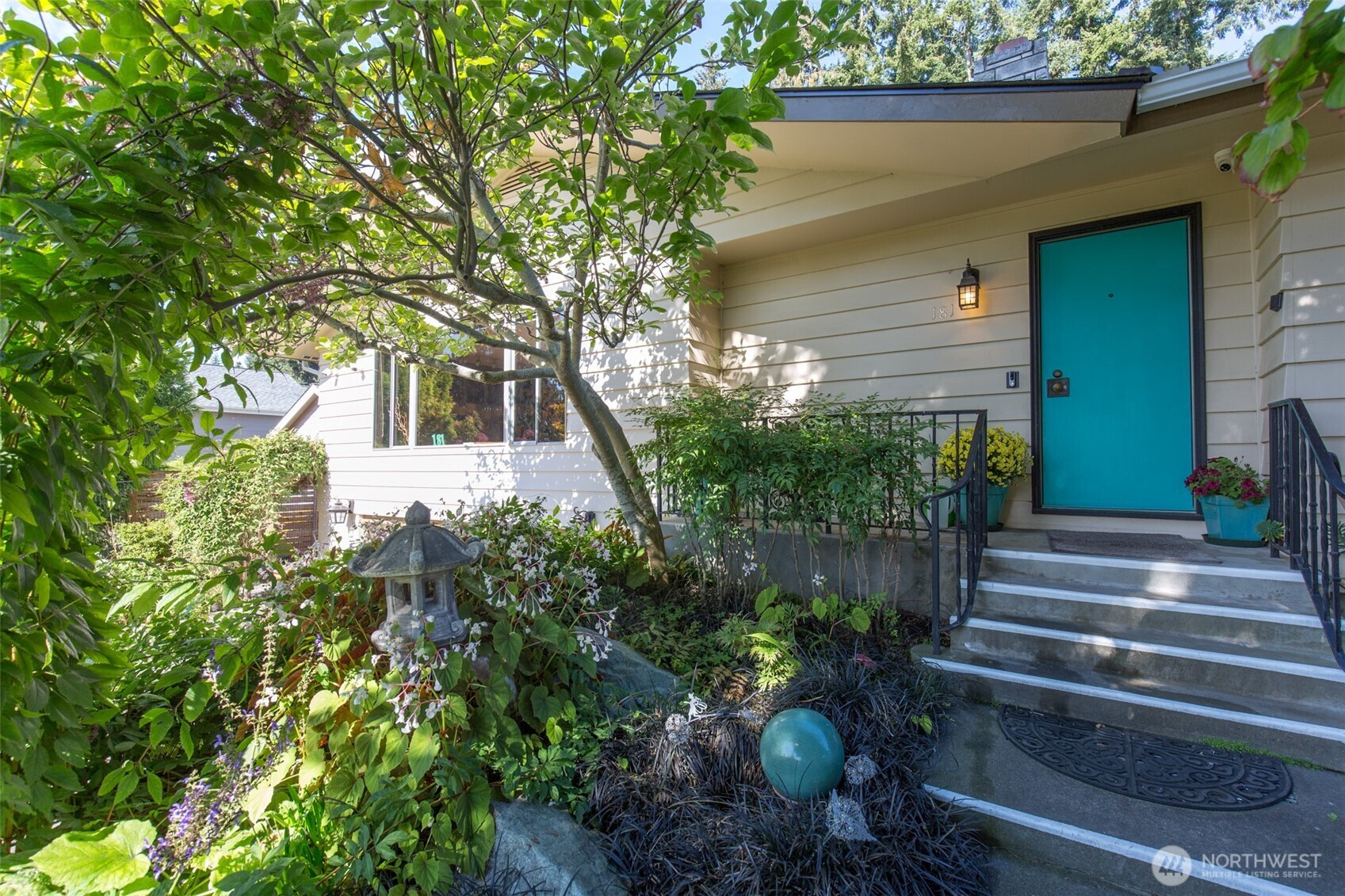 181 Sunland Drive, Sequim, WA 98382