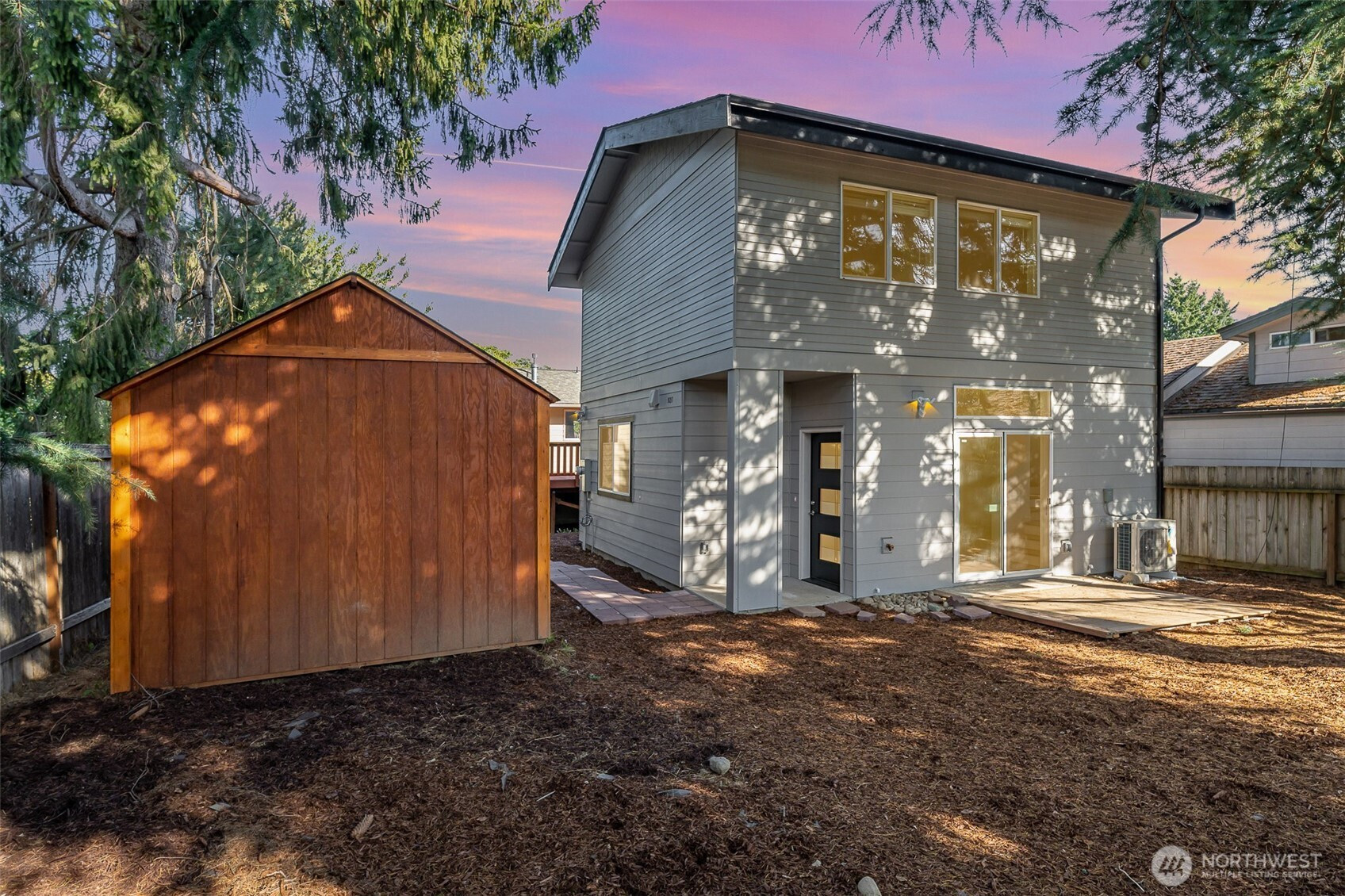 9217 Evanston Avenue N, Seattle, WA 98103