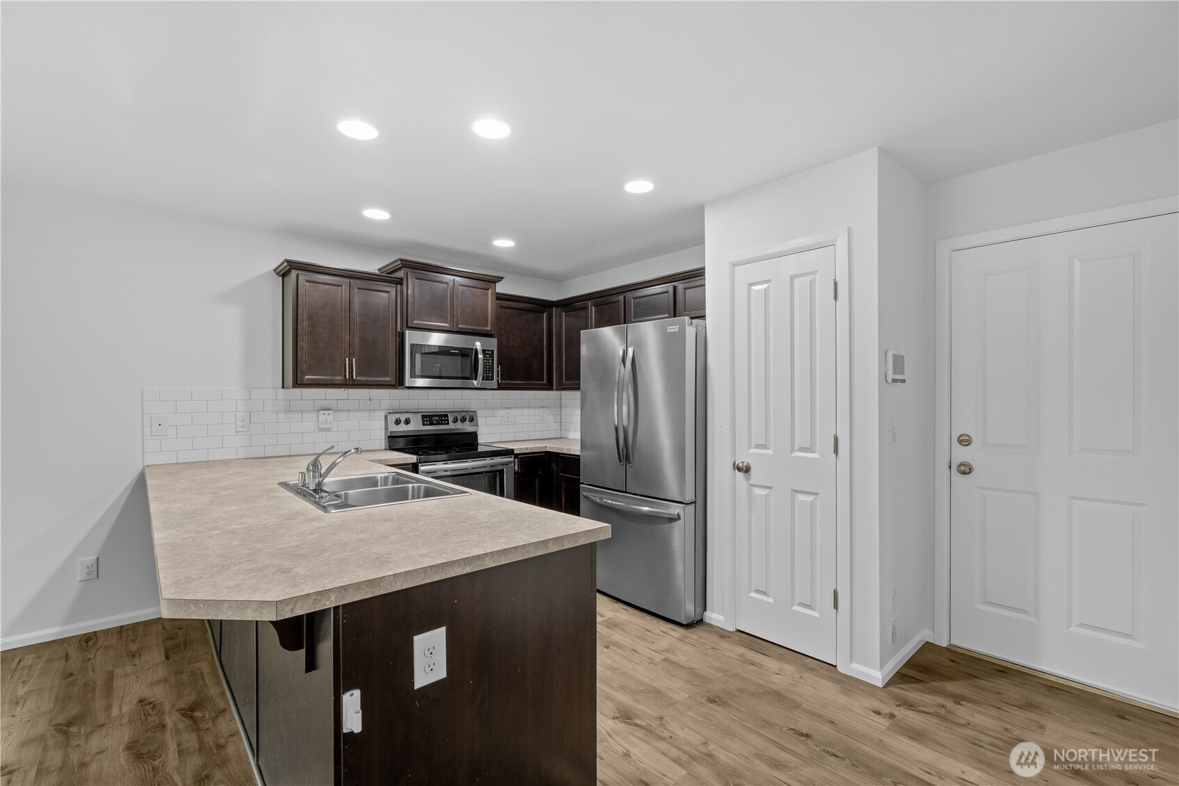 111 Basil Avenue, Shelton, WA 98584