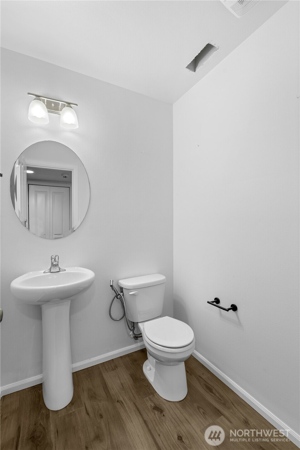 111 Basil Avenue, Shelton, WA 98584