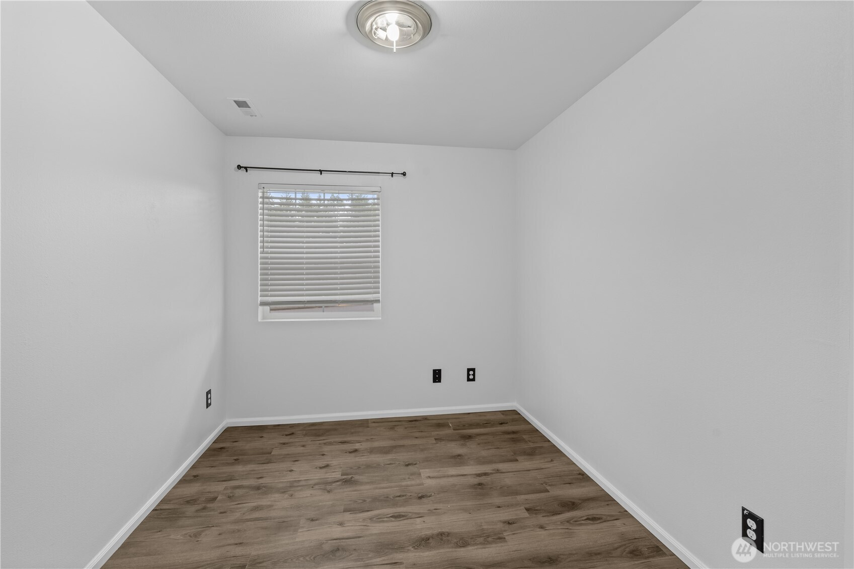 111 Basil Avenue, Shelton, WA 98584