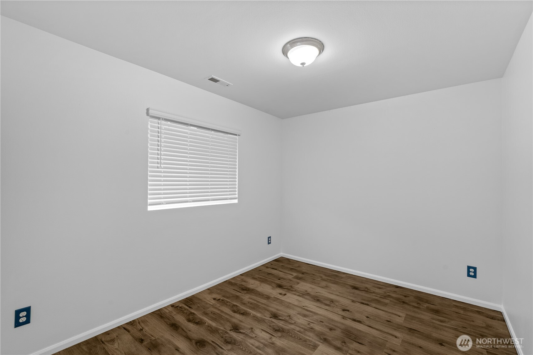 111 Basil Avenue, Shelton, WA 98584