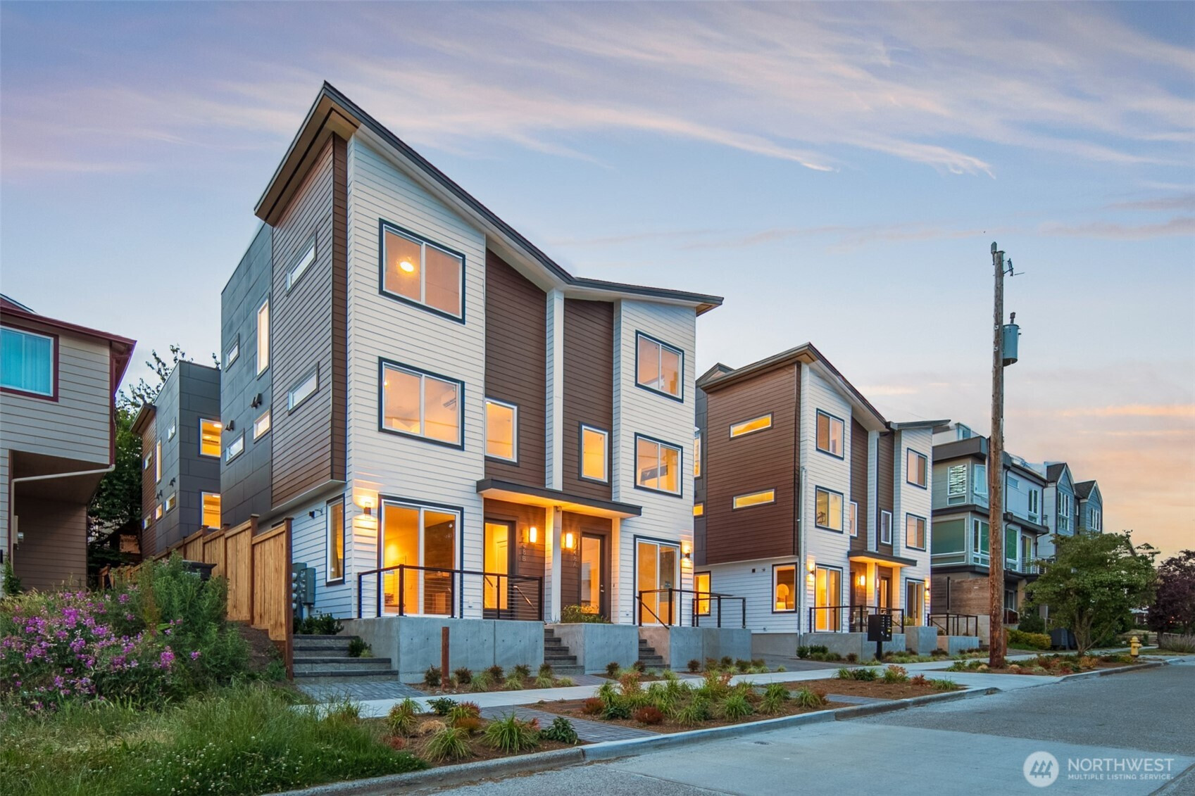 1748 B NW 62nd Street, Seattle, WA 98107