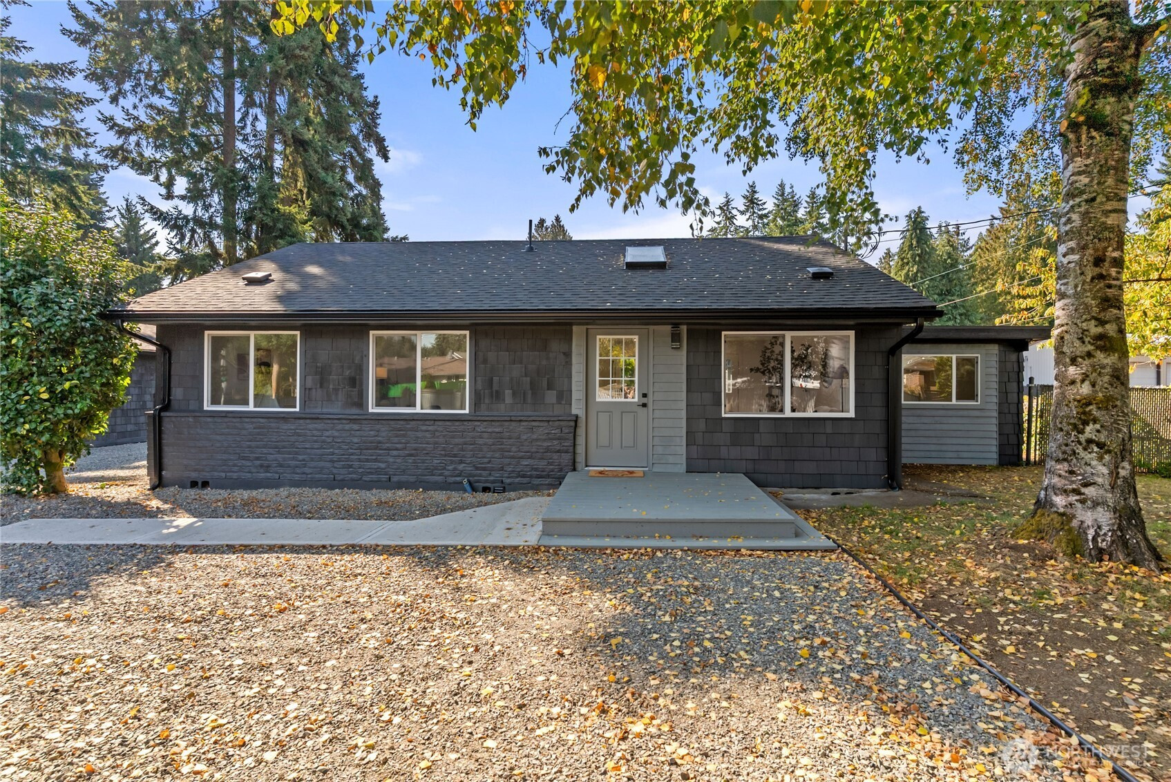 817 SW 356th Street, Federal Way, WA 98023