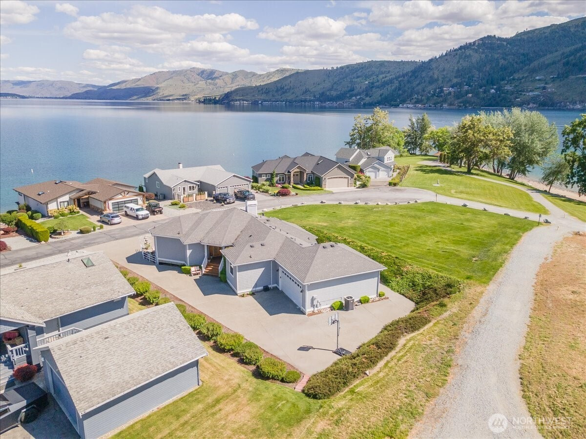 129 Chelan View Drive, Manson, WA 98831