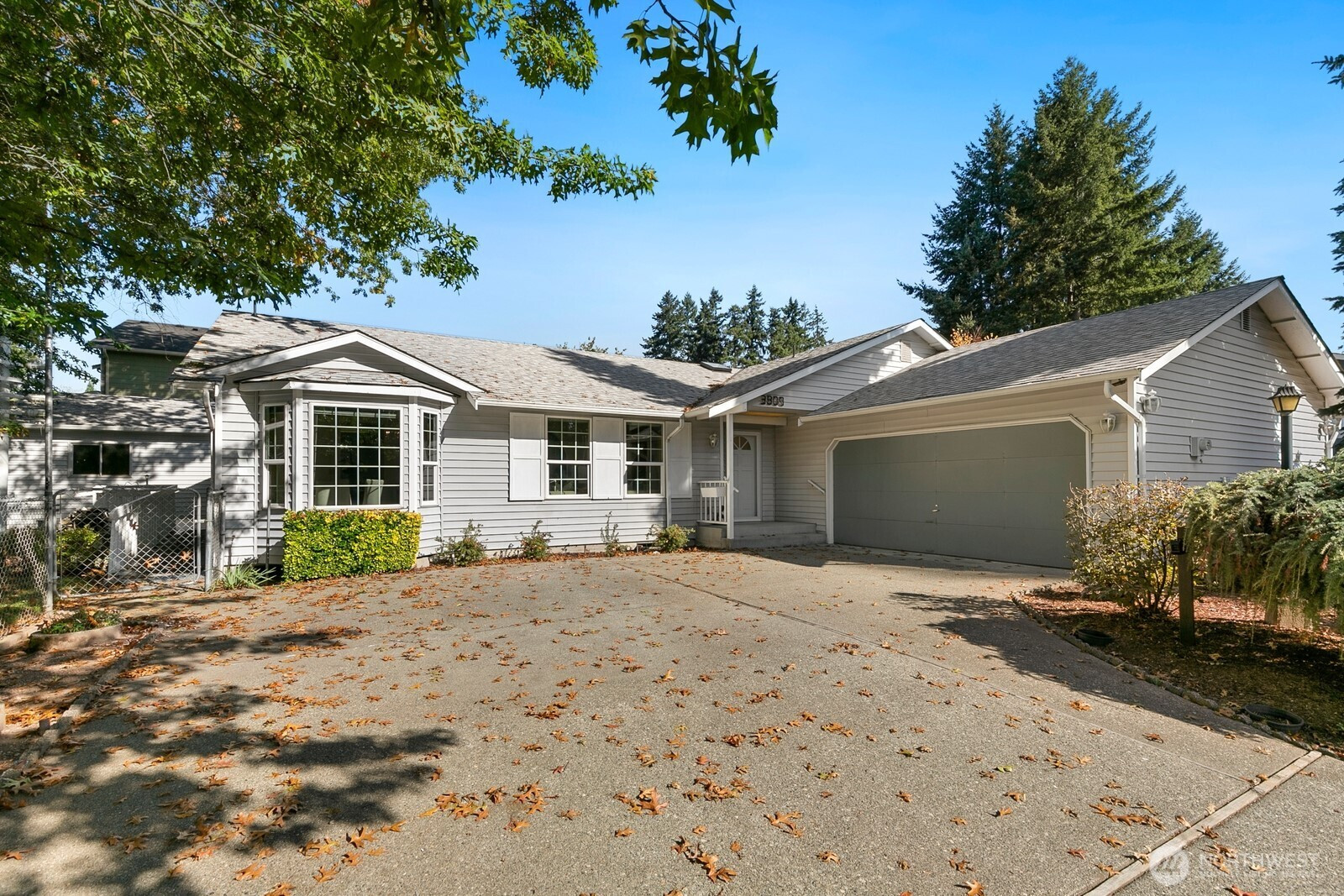3908 NE 10th Street, Renton, WA 98056