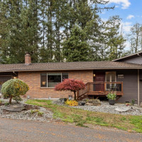 13922 Manor Way, Lynnwood, WA 98087