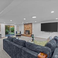 13922 Manor Way, Lynnwood, WA 98087