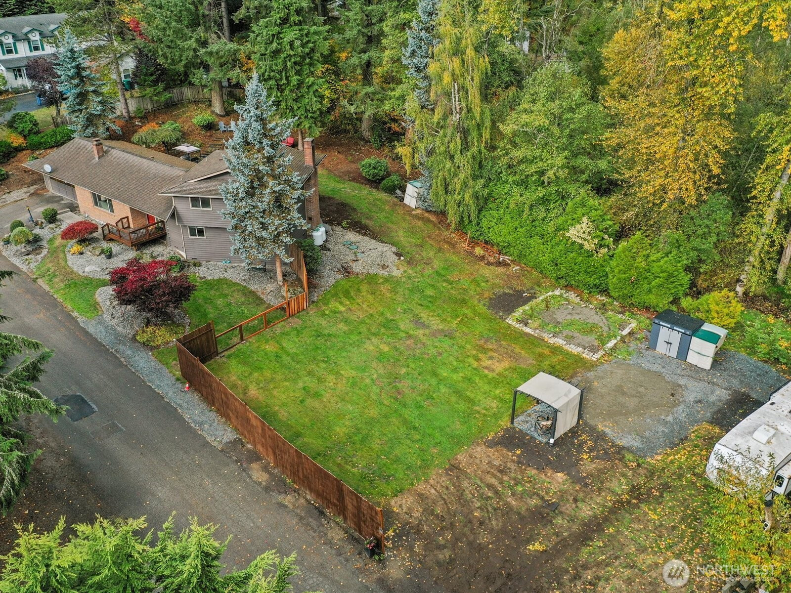 13922 Manor Way, Lynnwood, WA 98087