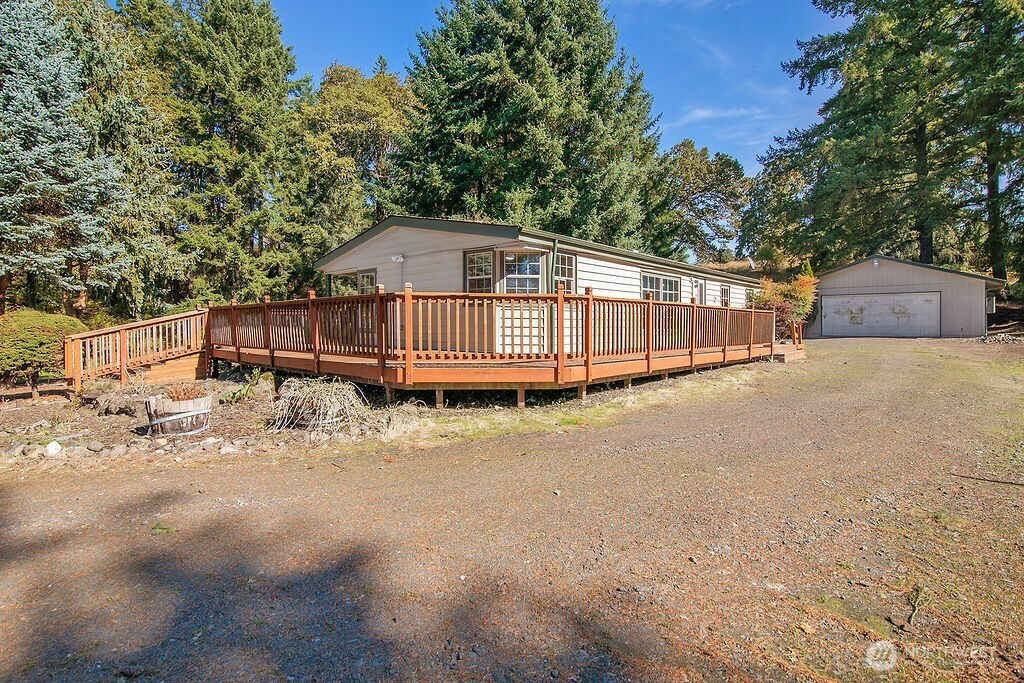194 River Ridge Lane, Kalama, WA 98625