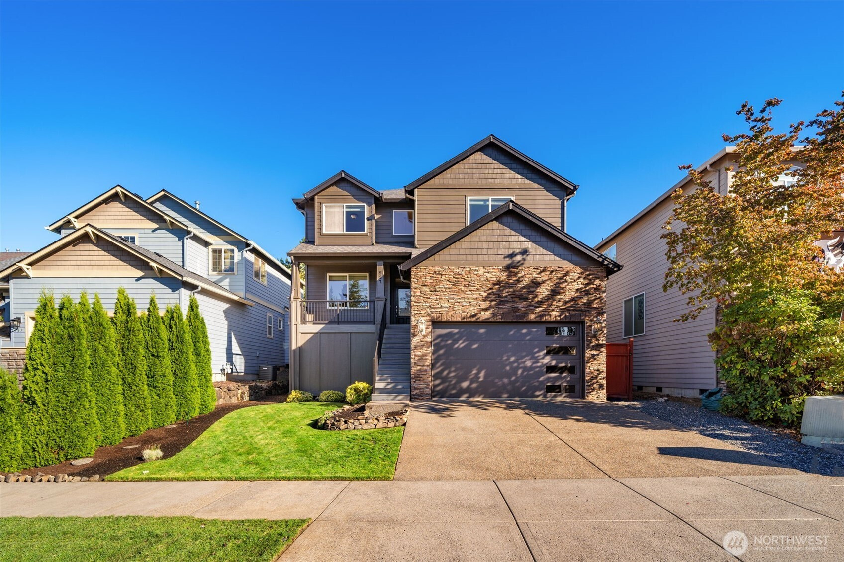 927 W Lookout Ridge Drive, Washougal, WA 98671