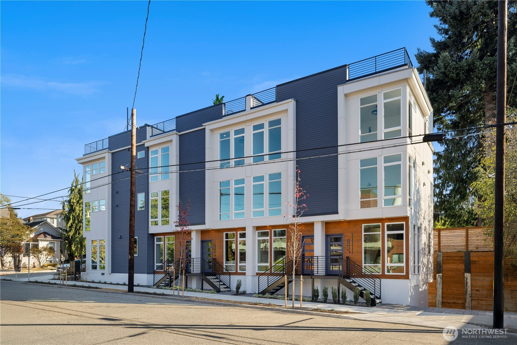 7524 6th Avenue NW, Seattle, WA 98117