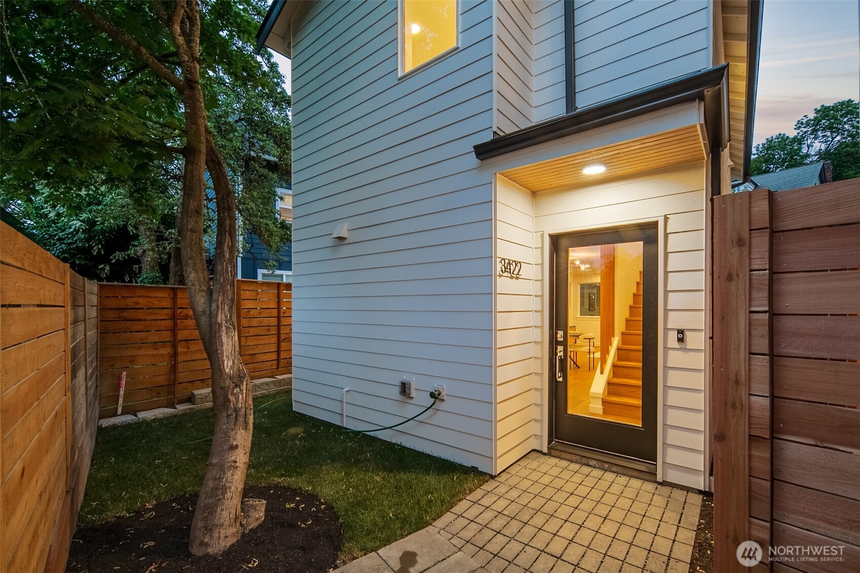 3422 20th Avenue S, Seattle, WA 98144