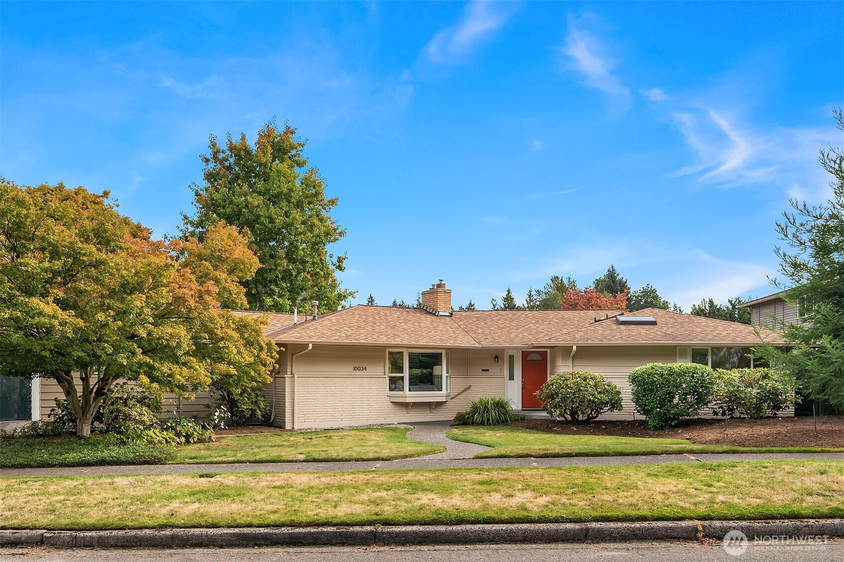 10034 41st Avenue NE, Seattle, WA 98125
