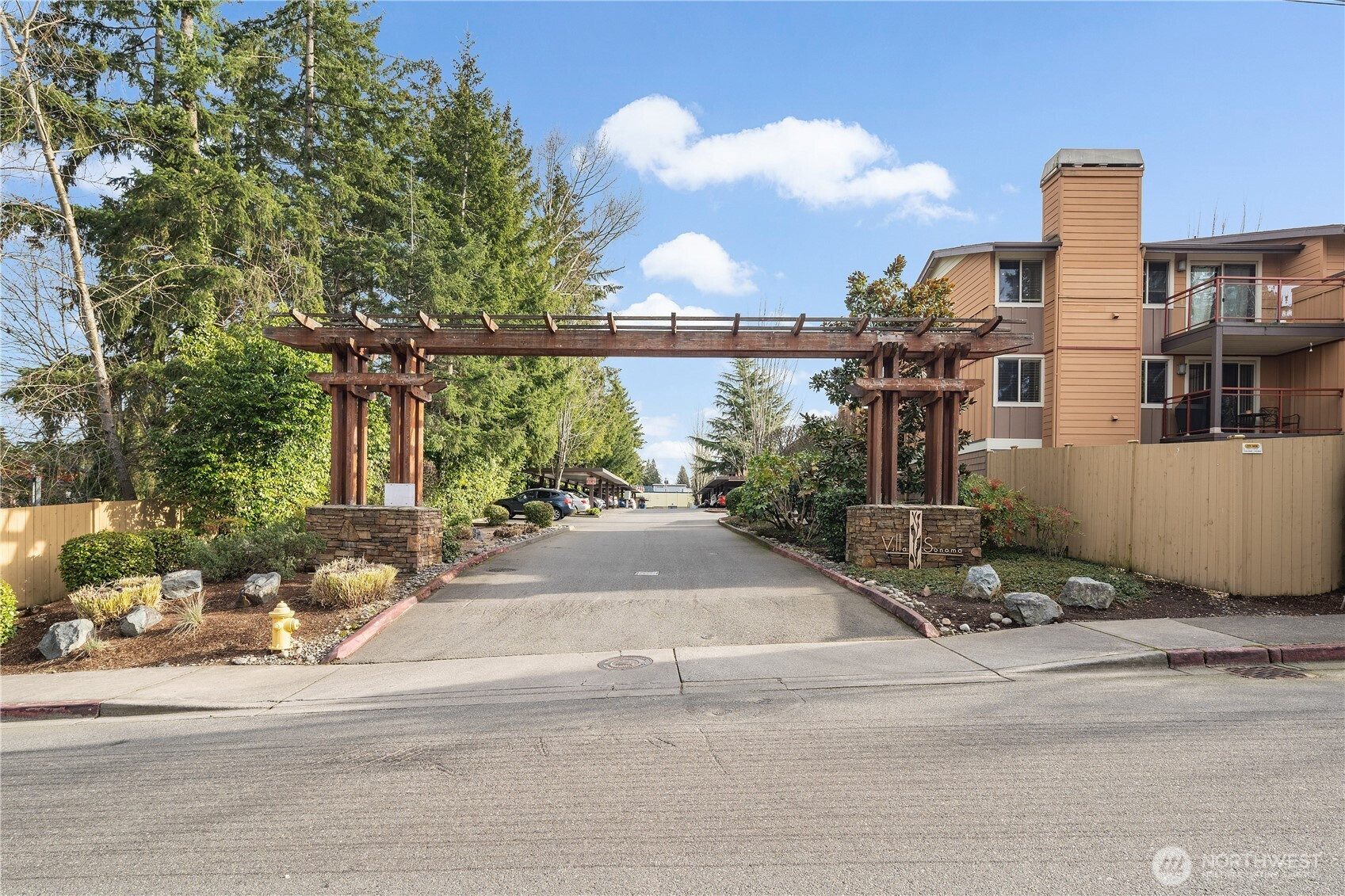 8248 126th Avenue NE, Kirkland, WA 98033