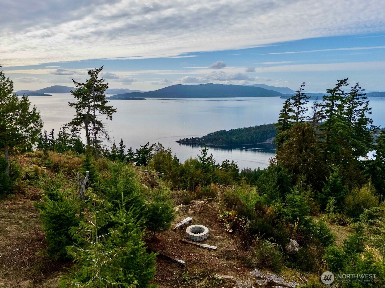 157 Chuckanut Crest Drive, Bellingham, WA 98229