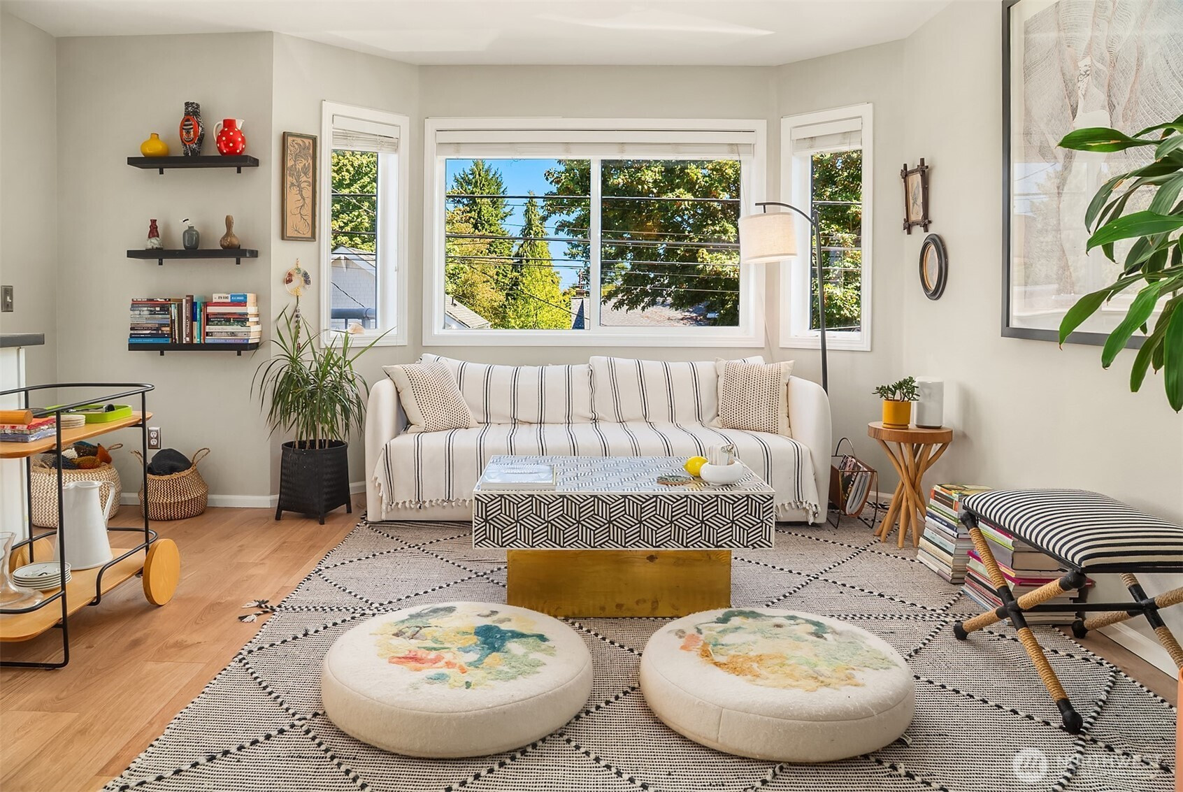 2116 California Avenue SW, Seattle, WA 98116