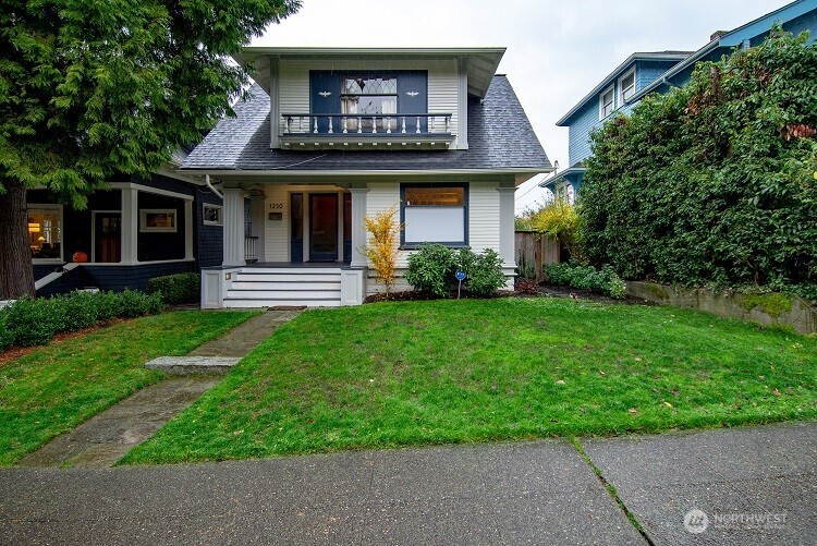 1250 16th Avenue E, Seattle, WA 98112