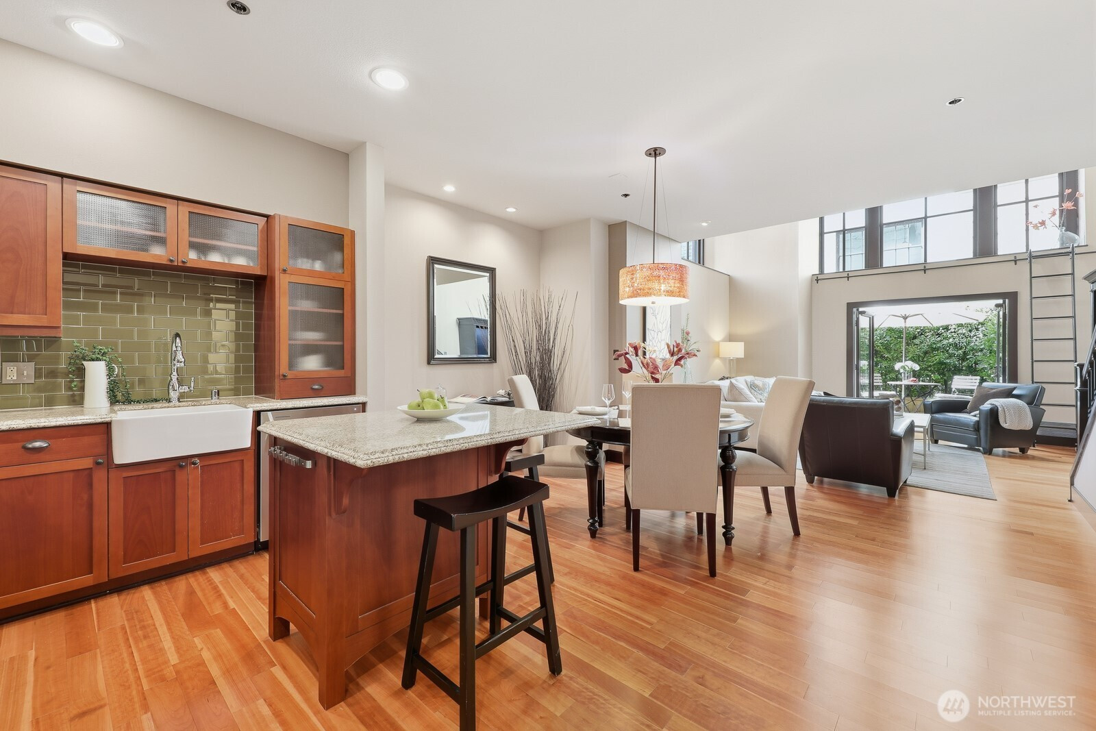 201 Galer Street, Seattle, WA 98109