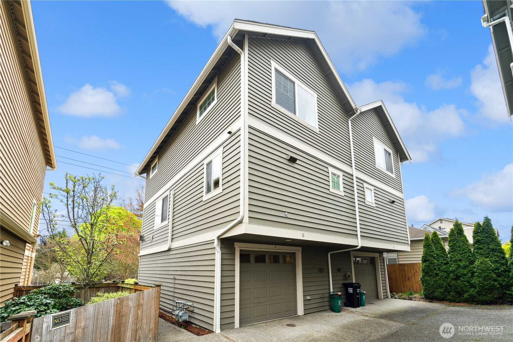 8403 8th Avenue NW, Seattle, WA 98117