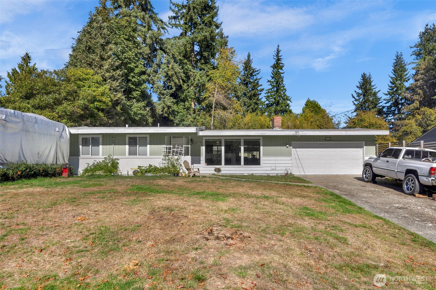 5319 201st Place SW, Lynnwood, WA 98036