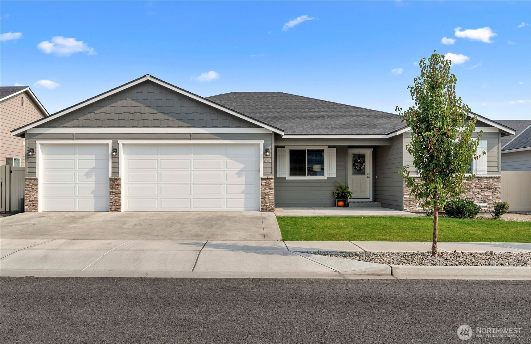 183 Emma Drive, Wenatchee, WA 98801