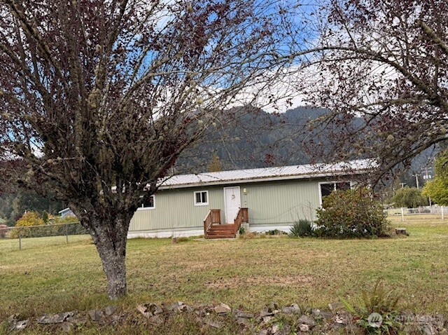 1551 Main Avenue, Morton, WA 98356