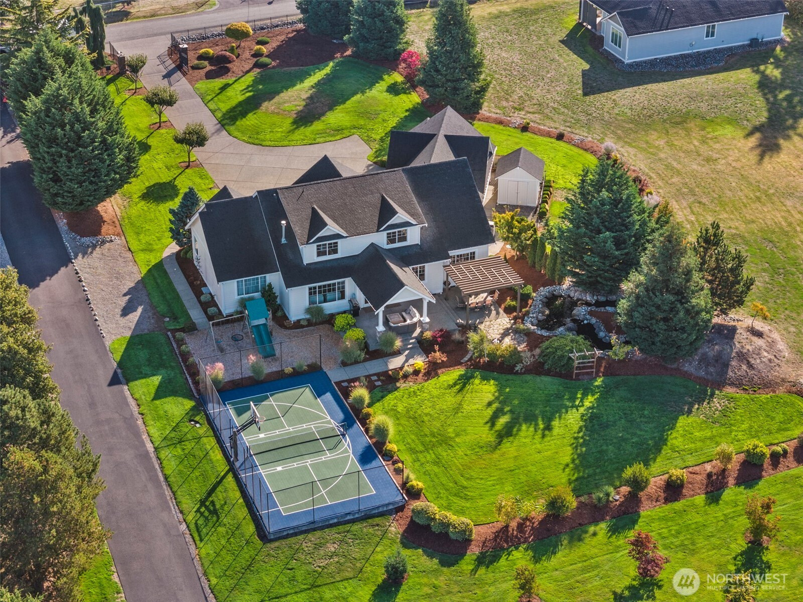 10516 40th Avenue E, Tacoma, WA 98446