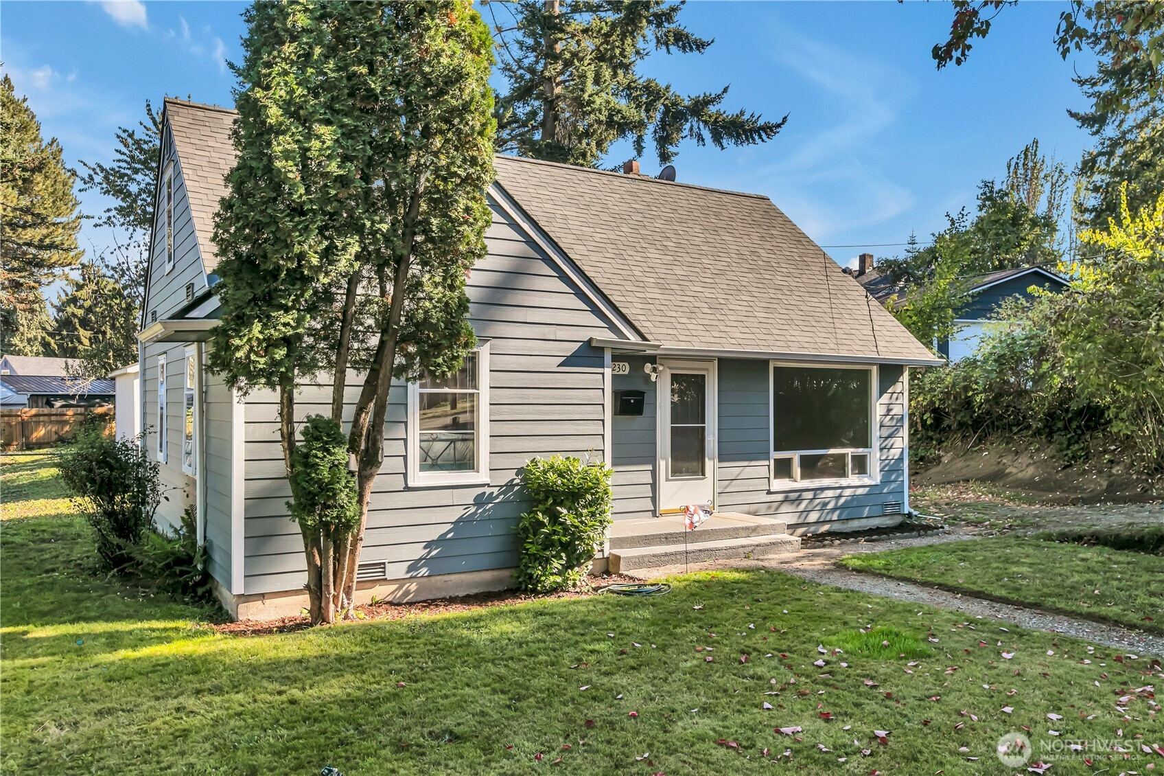 12230 68th Avenue S, Seattle, WA 98178