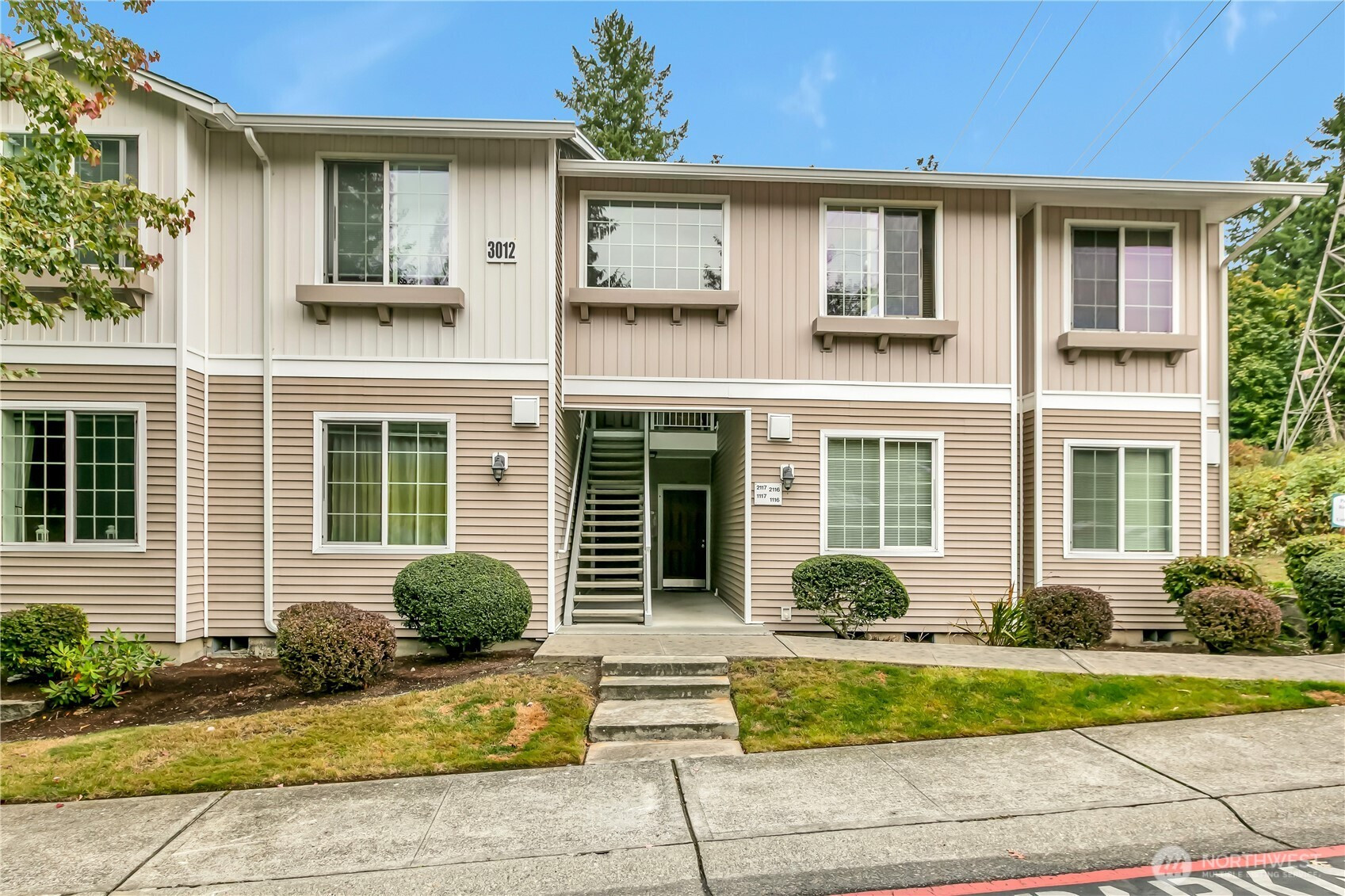 3012 SE 8th Place, Renton, WA 98058