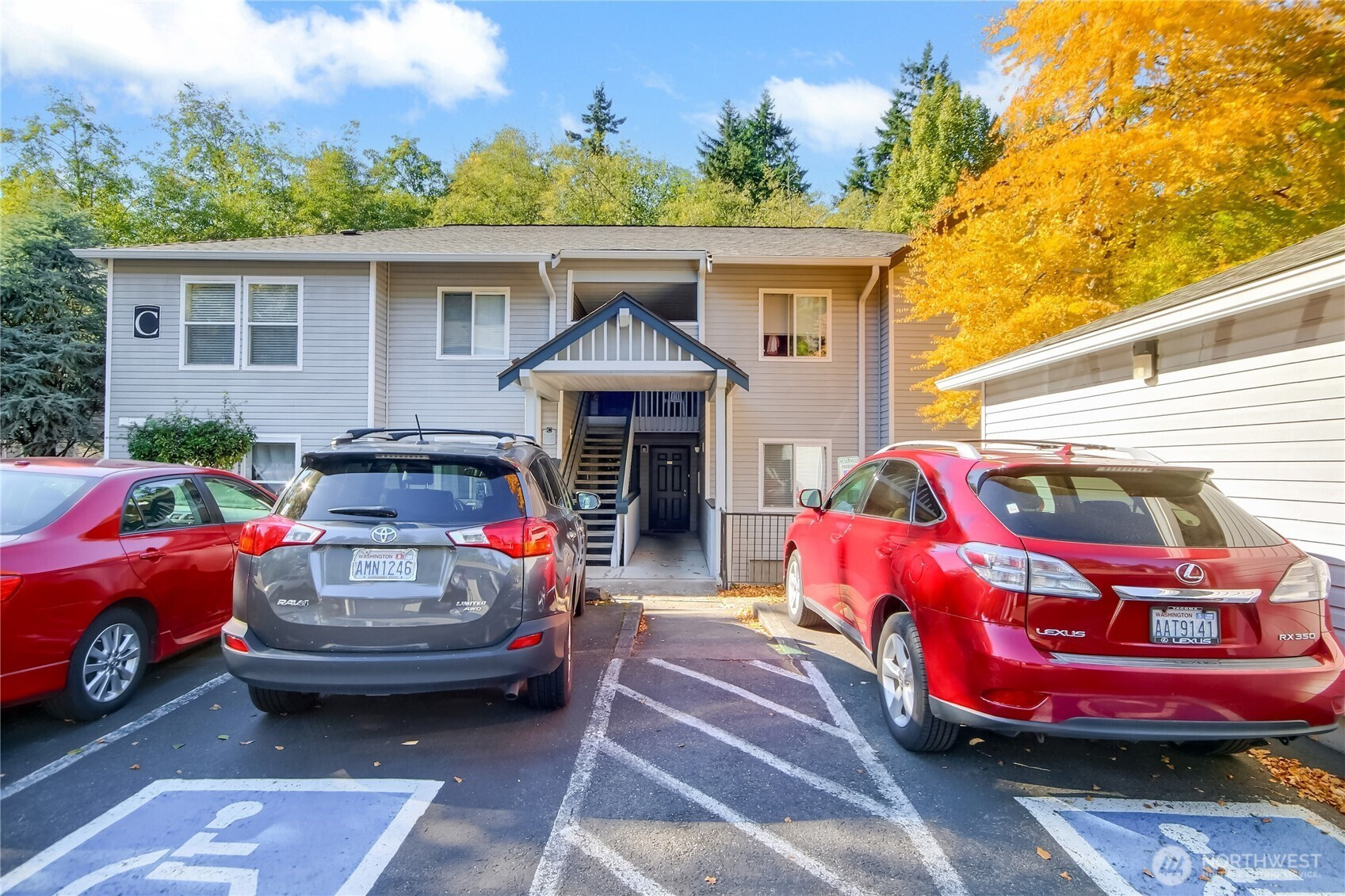 33020 10th Avenue SW, Federal Way, WA 98023