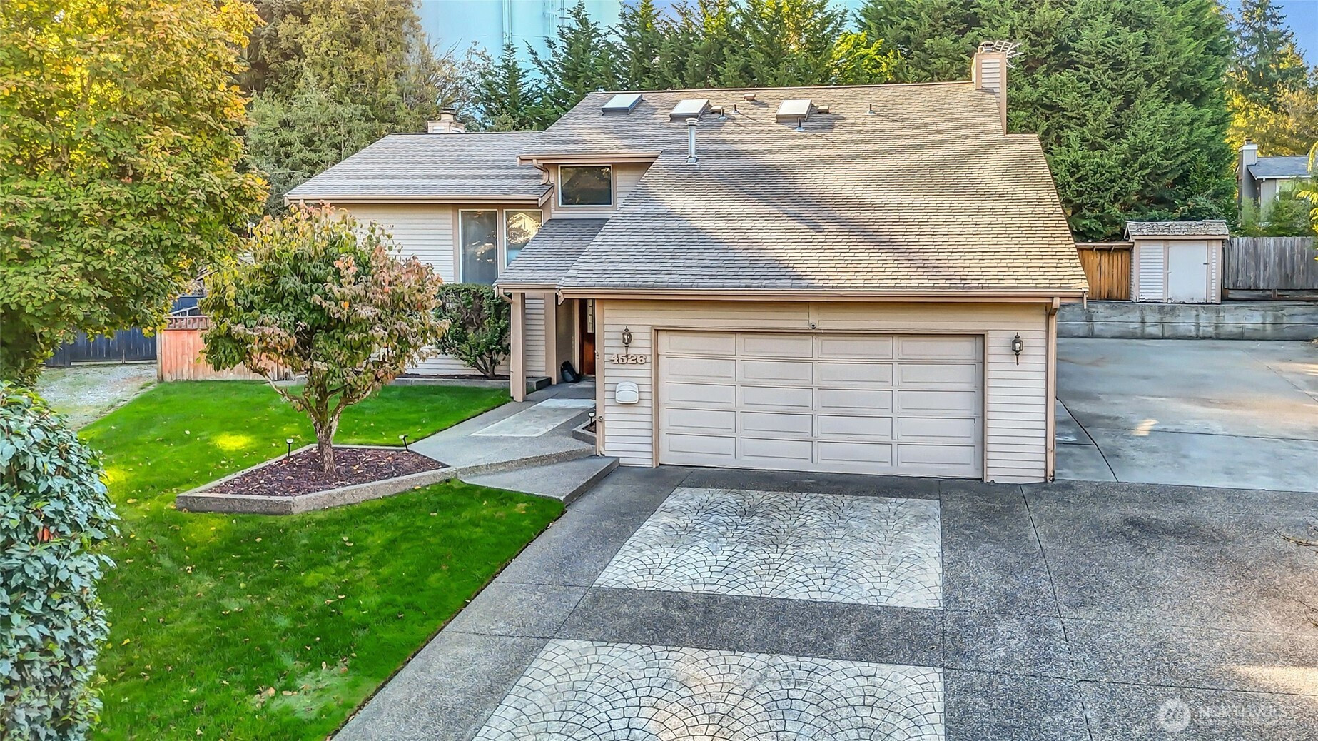 4526 82nd Avenue Ct W, University Place, WA 98466