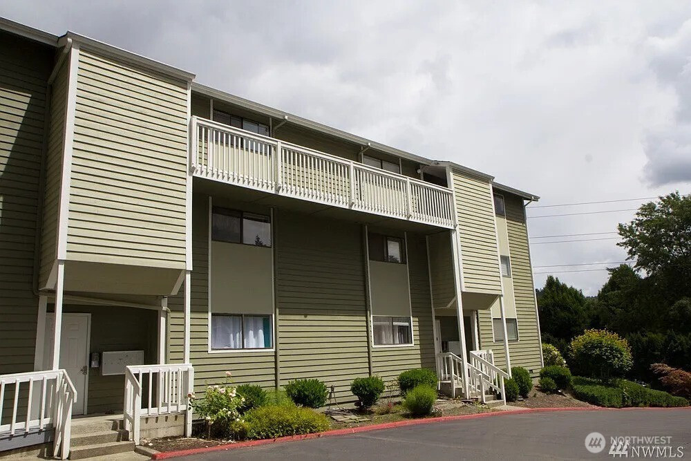 230 SW Clark Street, Issaquah, WA 98027
