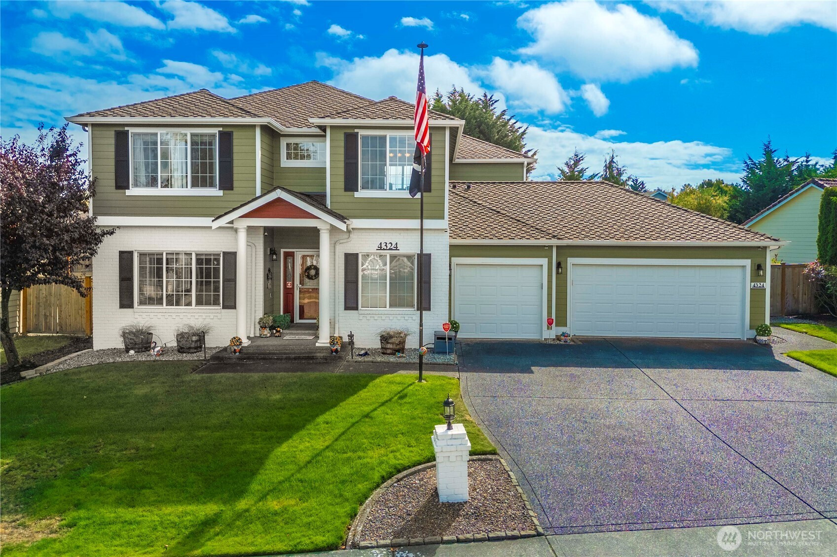 4324 41st Street NE, Tacoma, WA 98422