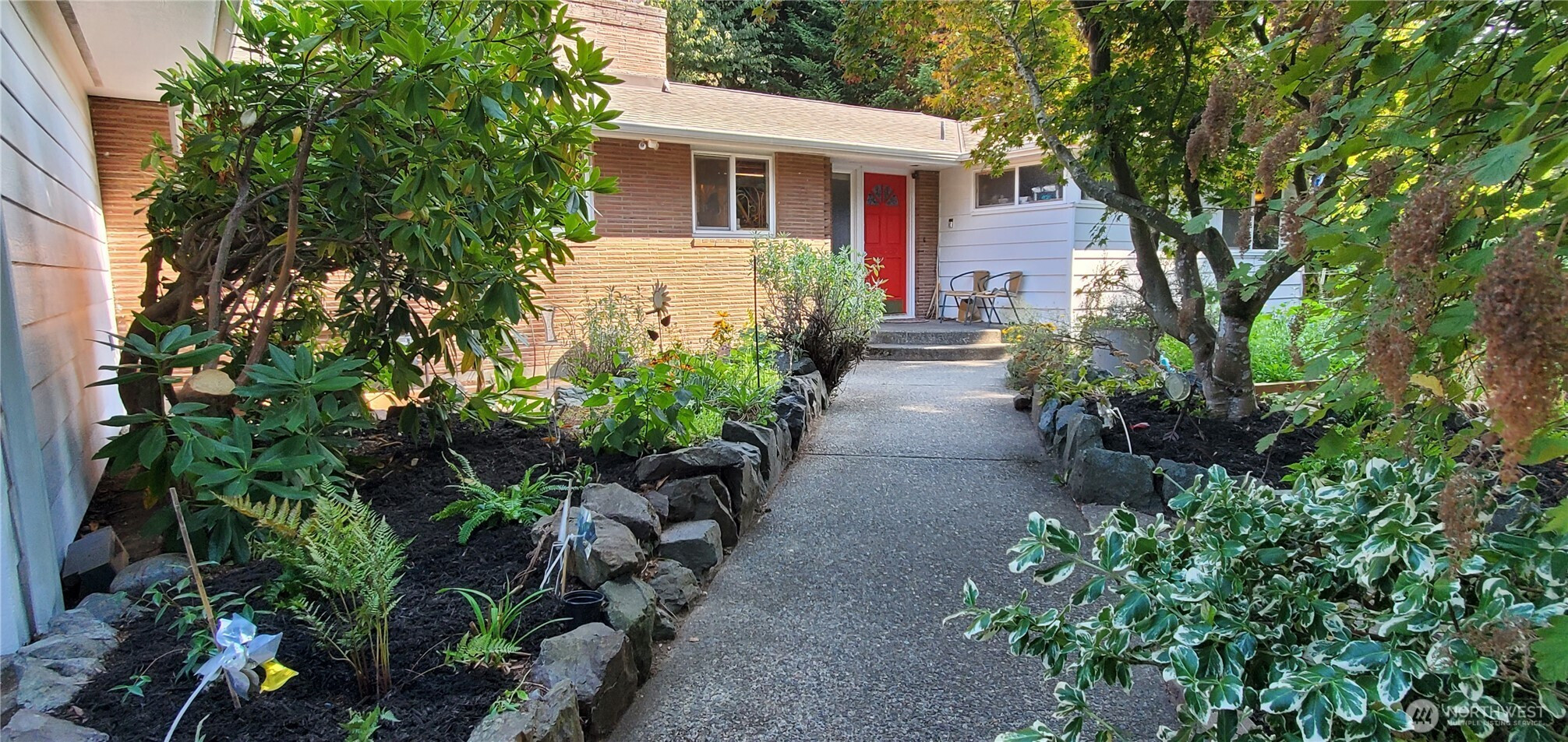 11332 38th Avenue NE, Seattle, WA 98125