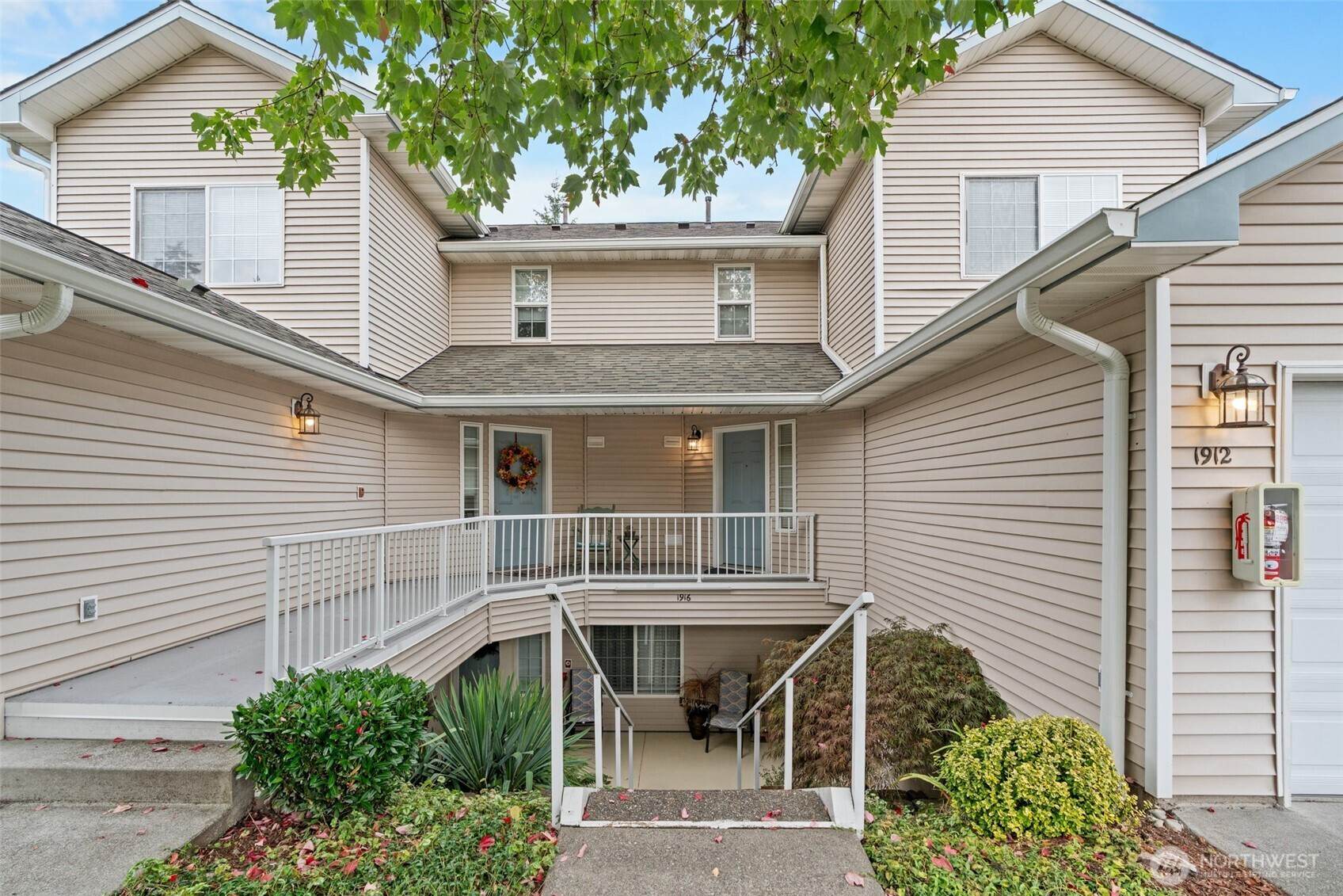 1916 S 368th Place, Federal Way, WA 98003