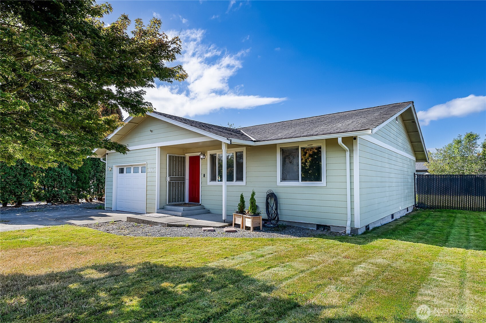 310 Johnson Street, Enumclaw, WA 98022
