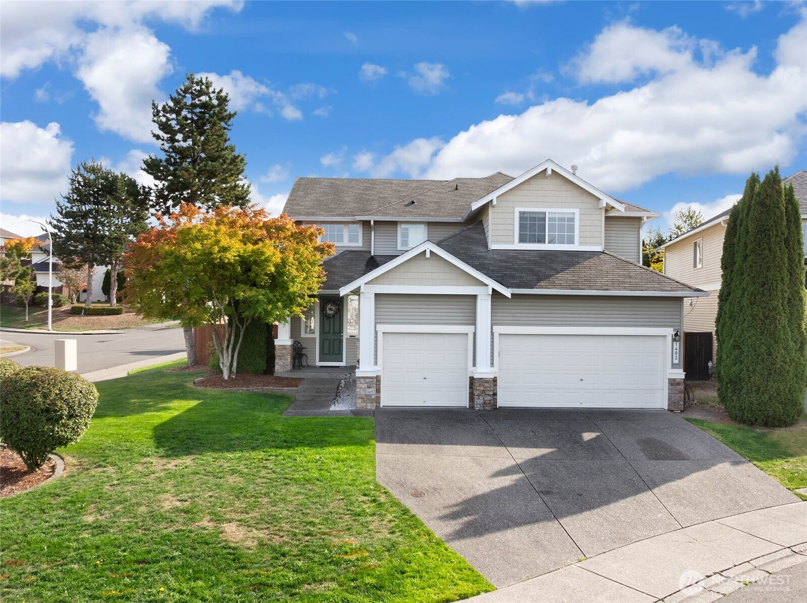 1402 63rd Court SE, Auburn, WA 98092